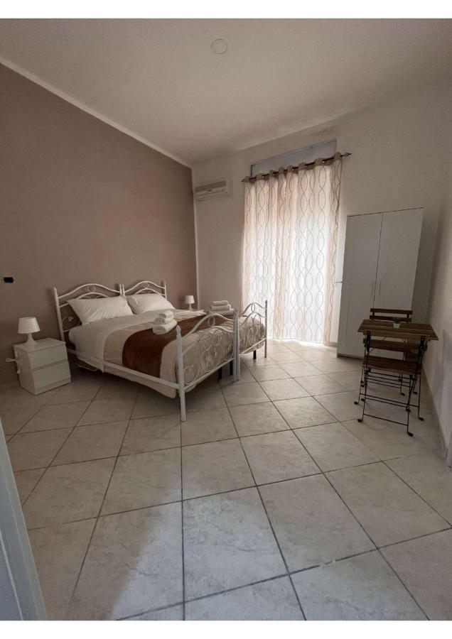 La Svolta Rooms Nápoly Kültér fotó