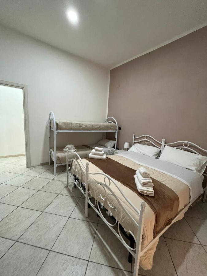 La Svolta Rooms Nápoly Kültér fotó